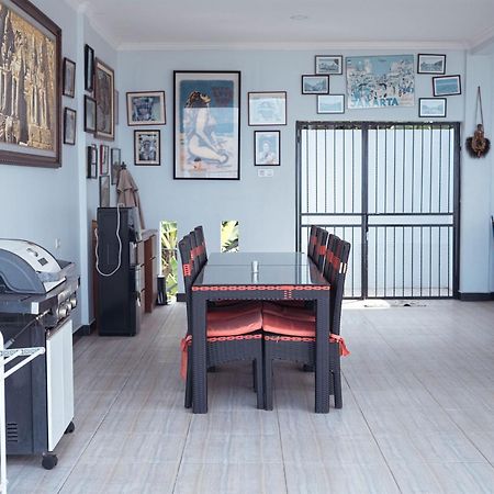 House Of Belasun Pelabuhanratu Bagian luar foto