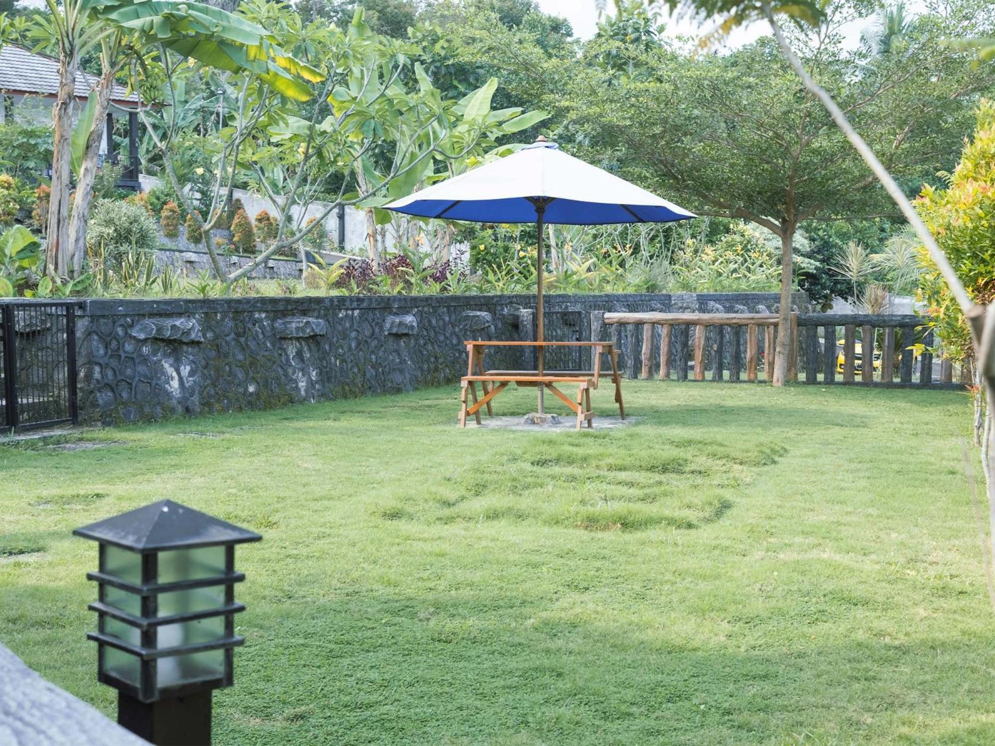 House Of Belasun Pelabuhanratu Bagian luar foto